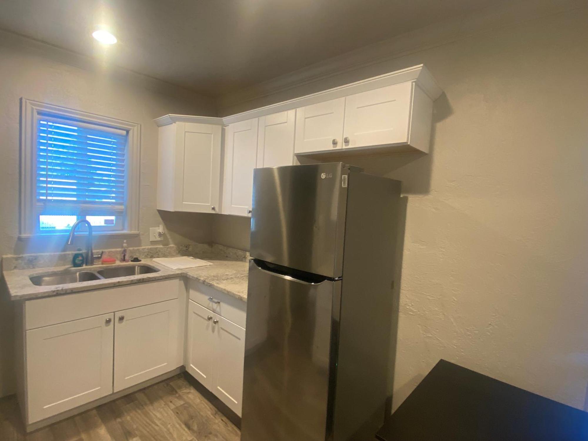 Cute Entire Small House With Large Yard! Pets Welcome! West Valley City Bagian luar foto